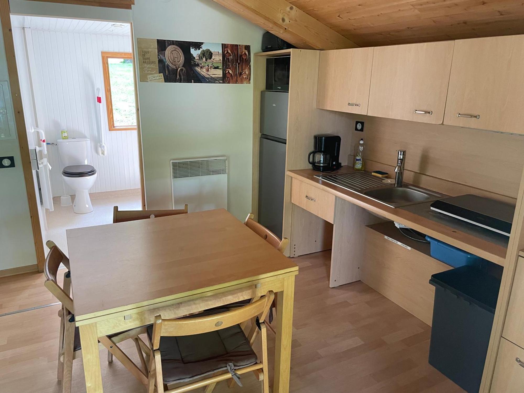 Camping Les Etoiles Saint-Sornin-Lavolps Экстерьер фото