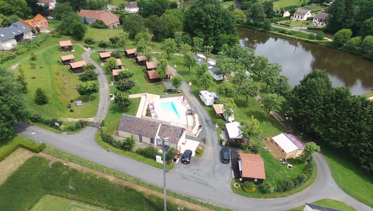 Camping Les Etoiles Saint-Sornin-Lavolps Экстерьер фото